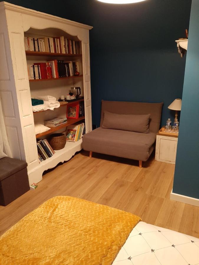 Bed and Breakfast Le Refuge Du Hibou Beaurains Экстерьер фото